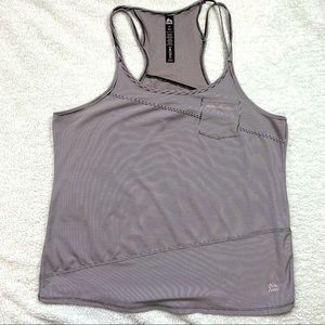 Workout tank top